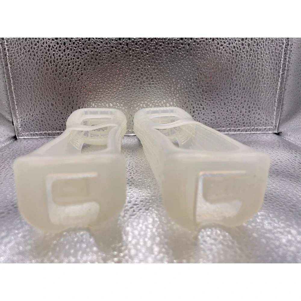 Nintendo Wii Remote Silicone Protective Cases Covers‎ Skins Set of 2 Clear